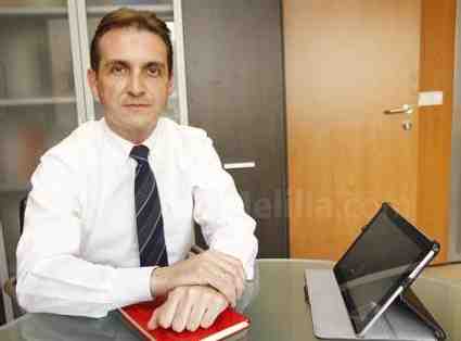 El secretario general del PSOE local, Gregorio Escobar
