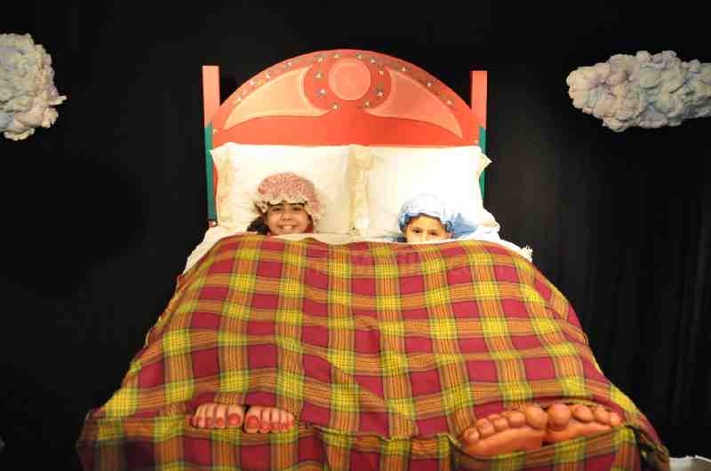 Teatro Mágico vuelve a meterse en el bolsillo a niños y no tan niños