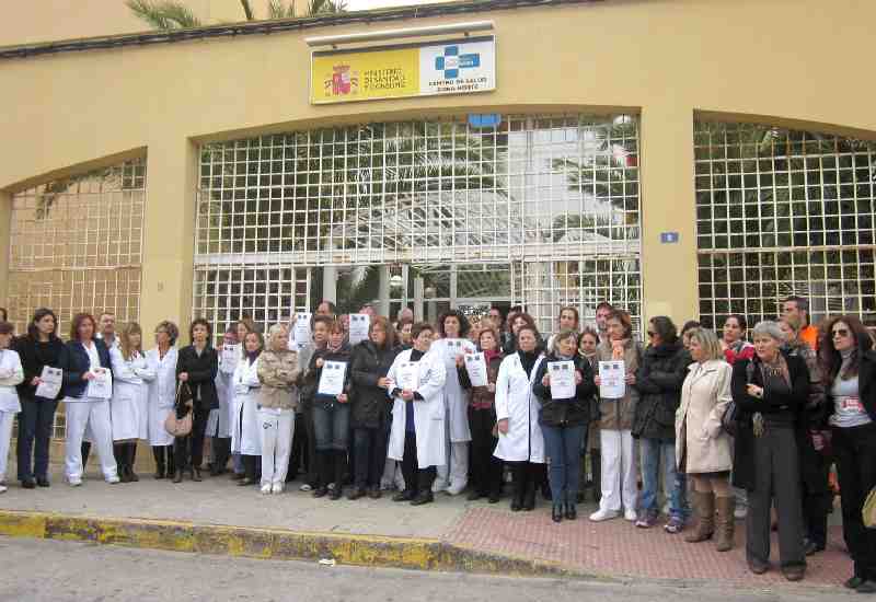 El grupo de enfermeras se ha concentrado en el Centro de Salud de Cabrerizas