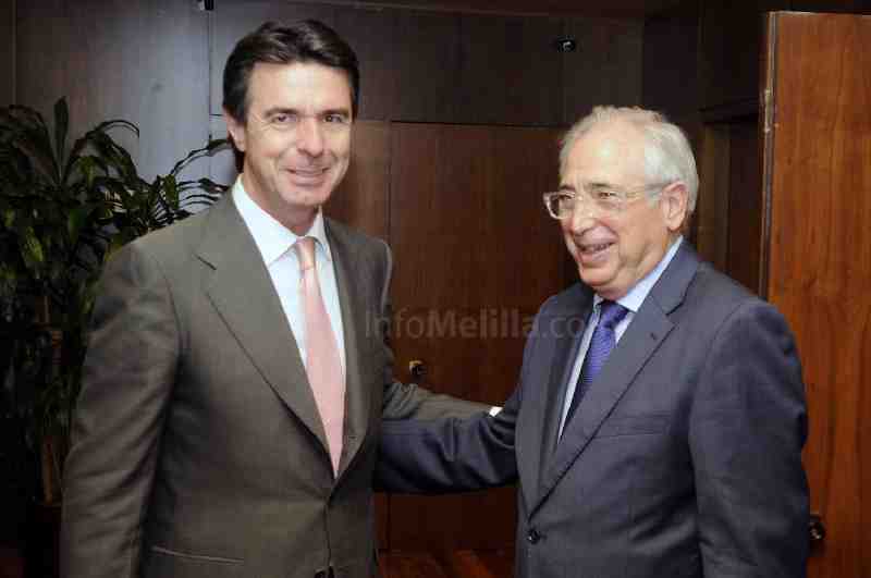 Soria impulsará un nuevo Plan de Competitividad para Melilla y estudiará la ampliación del parador