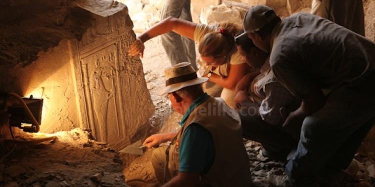 Mañana parte hacia Egipto la expedición arqueológica liderada por el IEAE con el joven becario de la Fundación Gaselec