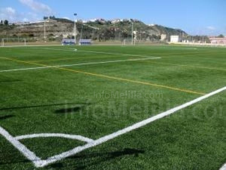 Este miércoles y mañana jueves el Melilla entrenará en "La Cañada"