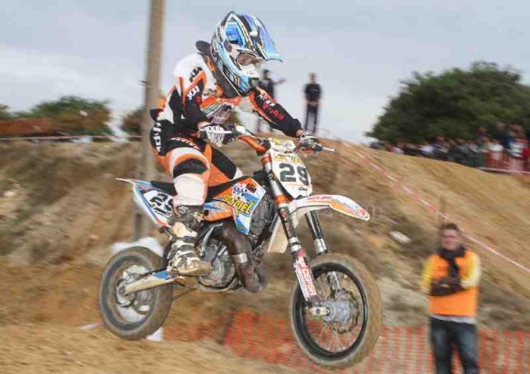 El piloto melillense Borja martin en plena carrera