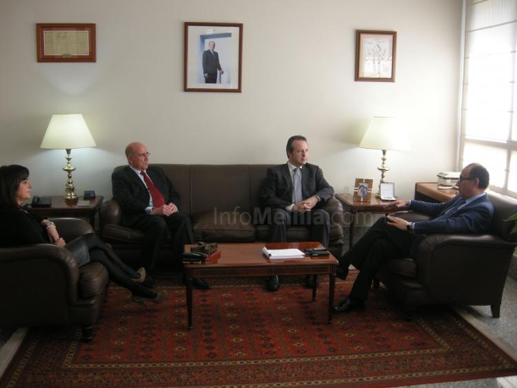 Silguero mantuvo ayer varias reuniones con las autoridades de Melilla, como ésta con el delegado del