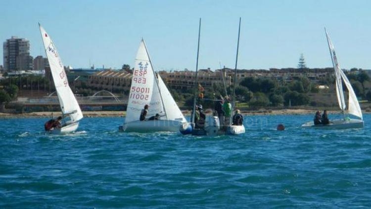 Este domingo llegó a su término el Clinic de Vela Ligera