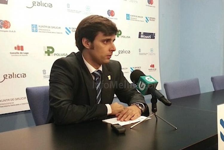 Alejandro Alcoba compareciendo en rueda de prensa tras el choque ante Breogan