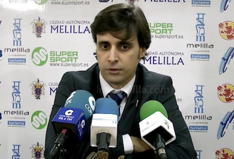 Alejandro Alcoba, técnico de Melilla Baloncesto