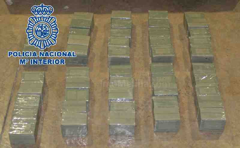 Ingresa en prisión tras ser sorprendido con 23 kilos de hachís en su coche