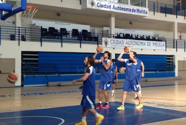 El equipo melillense en su vuelta a los entrenamientos