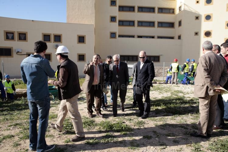 Melilla invertirá más de 180.000 euros en la recuperación del perímetro defensivo de los fuertes de Victoria Grande y del Rosario