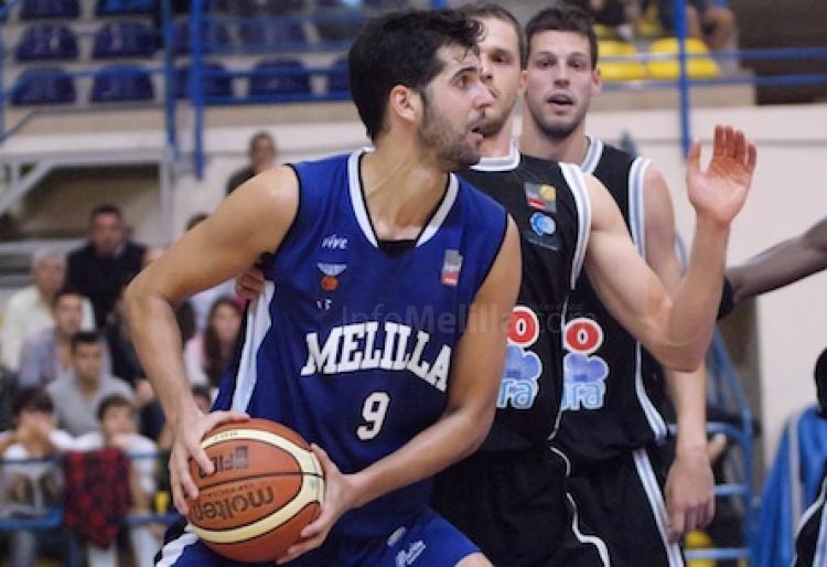 Otros tres nuevos puntos que se les espacan al Melilla del "Álvarez Claro" ahora ante La Roda (0-1)