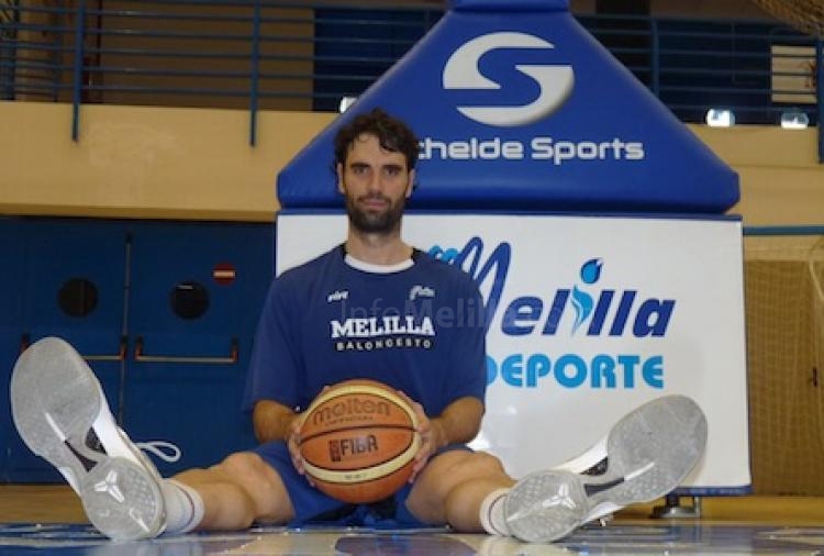 Héctor Manzano (Melilla Baloncesto): "Esta plantilla transmite ilusión"
