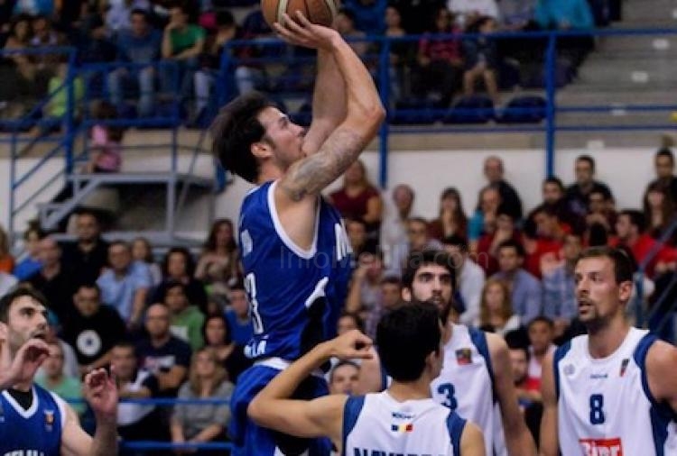 El alero de Melilla Baloncesto Sergi Pino