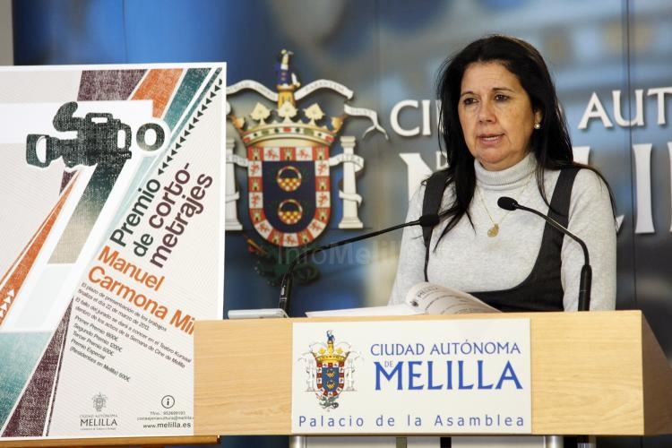 Simi Chocrón, consejera de Cultura, presentando la nueva convocatoria