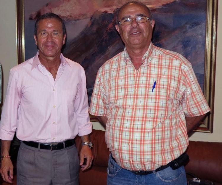 Miguel Marín, Consejero de Deportes, con el presidente casinista, Juan José Pedreño