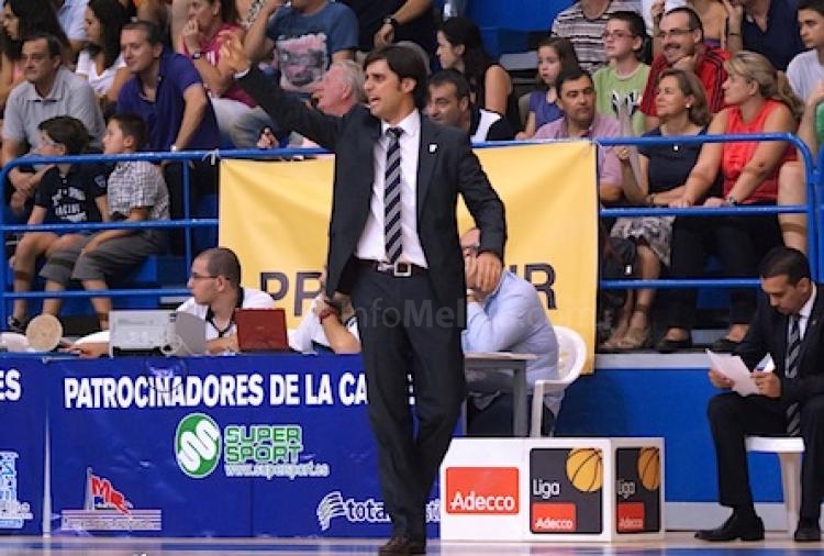 Alejandro Alcoba: "Habrá que trabajar mucho si queremos sacar una victoria este viernes"