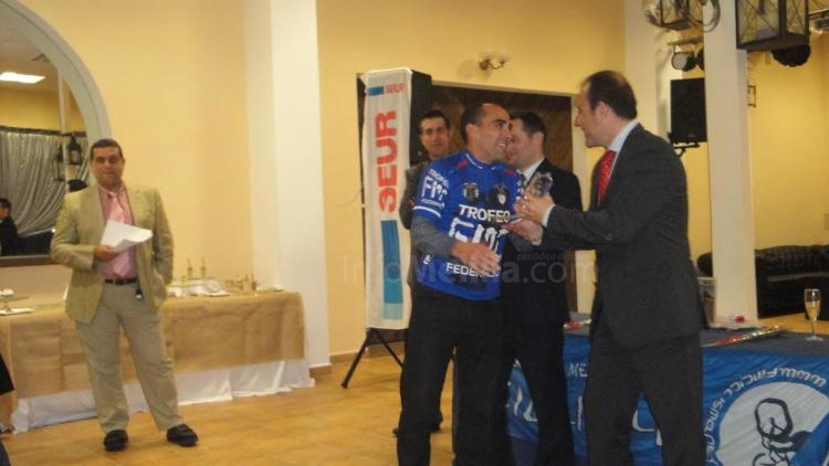 Ciclismo: Se entregaron los trofeos de los Campeonatos autonómicos de Mountain-Bike y Carretera 2013