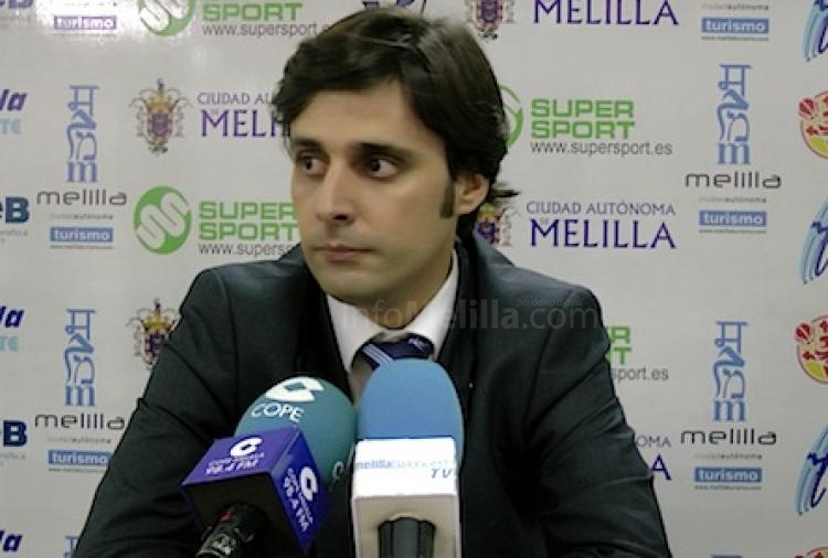 Alejandro Alcoba durante al comparecencia en rueda de prensa