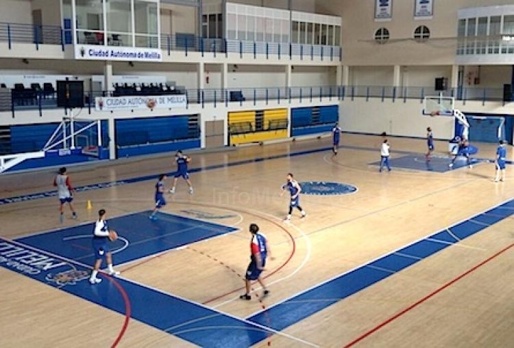 El Melilla Baloncesto continua preparando el encuentro en Huesca