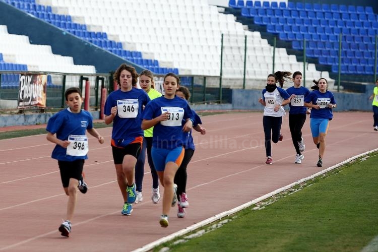 Atletismo: Extraordinario ambiente en los Juegos Escolares