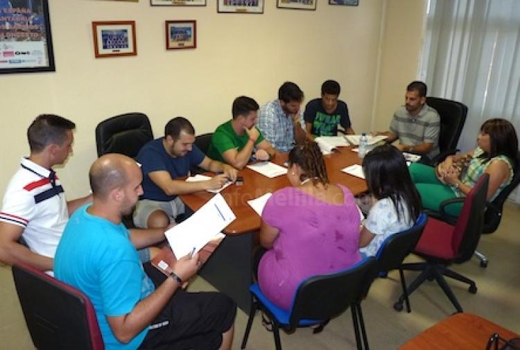 Melilla Baloncesto: Primera reunión de entrenadores de cantera de cara el curso 2013/14