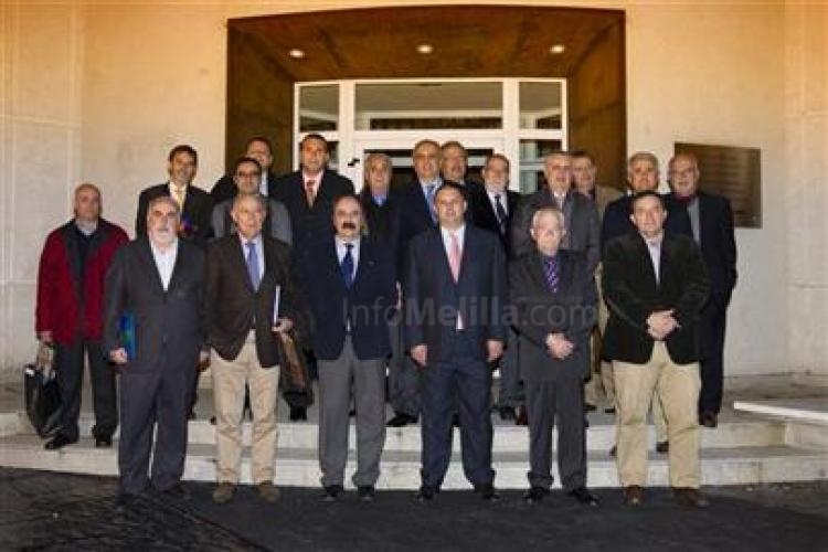 La siempre denominada "foto de familia" de dicha reunión