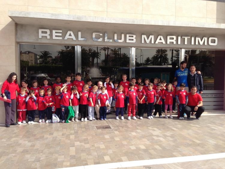Los muchos alumnos de dicha Escuela Multideportiva