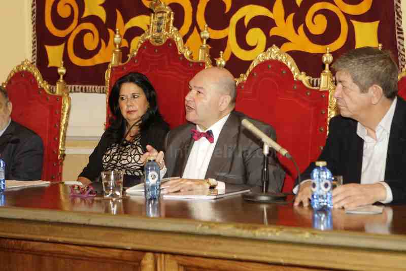 Eduardo García se alza con el XXXV Premio Internacional de Poesía de Melilla