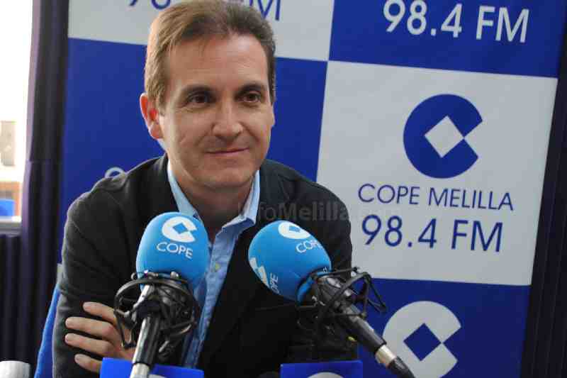 Escobar recuerda a Gutiérrez que el PSOE ha tendido la mano al Gobierno y siempre ha recibido un ‘no’