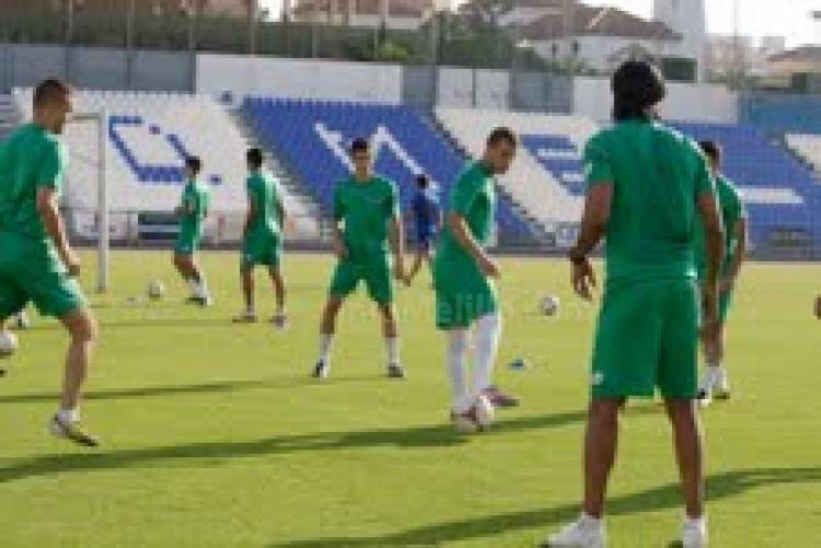 L aplantilla entrenará este miércoles antes de su partida a Algecíras