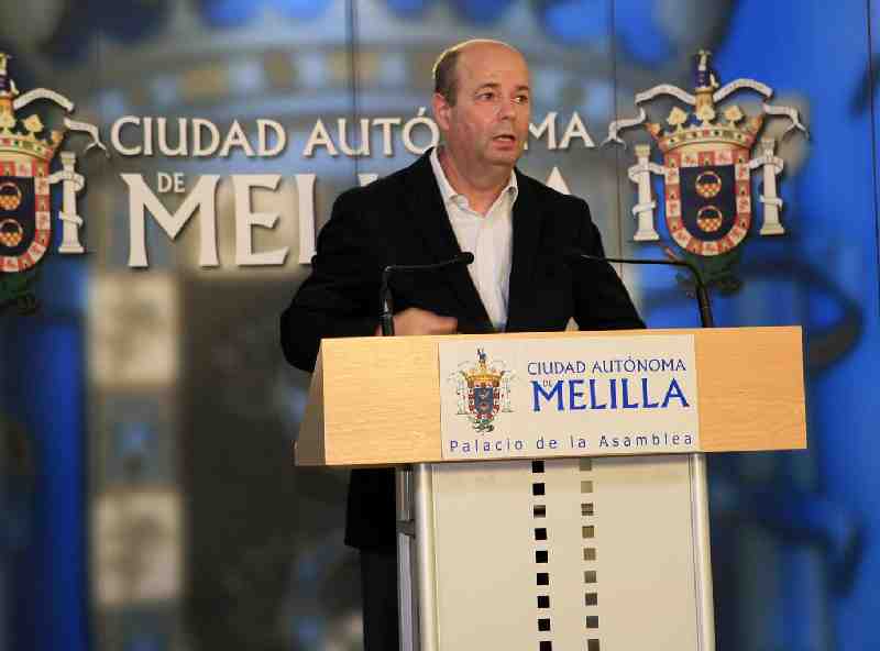 Melilla concede 50.000 euros a taxistas para modernización de sus vehículos