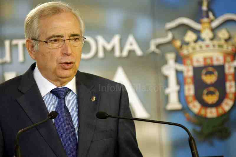 Imbroda, sobre la bajada de impuestos: "Todas las cosas tienen su momento"