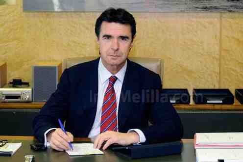 El Gobierno prevé estudiar enmiendas sobre la reforma eléctrica extrapeninsular