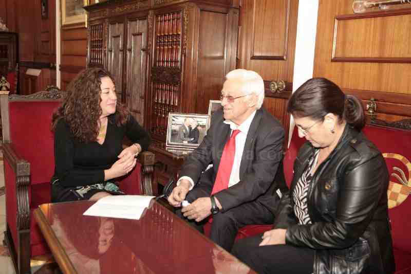También se ha reunido con la vicepresidenta de la Asamblea Cristina Rivas y con la diputada Paqui Co