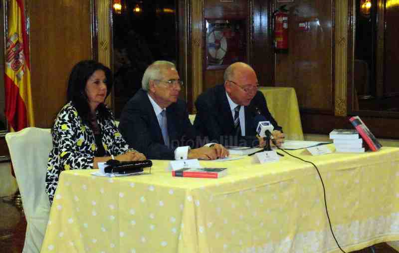 Miguel Platón afirma en su nuevo libro que el "precipitado" alzamiento prolongó la guerra civil