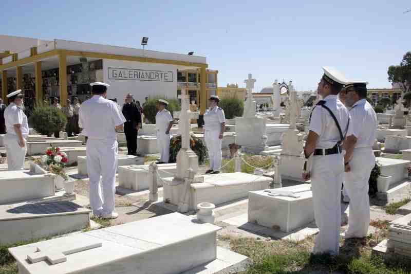 Homenaje a héroes del cañonero "General Concha", en centenario de su pérdida