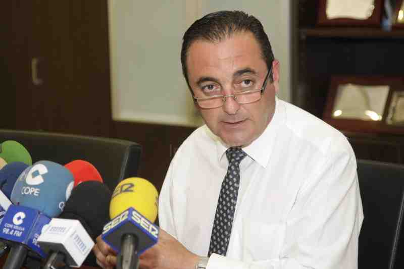 Melilla espera abrir un nuevo yacimiento turístico con la línea con Canarias