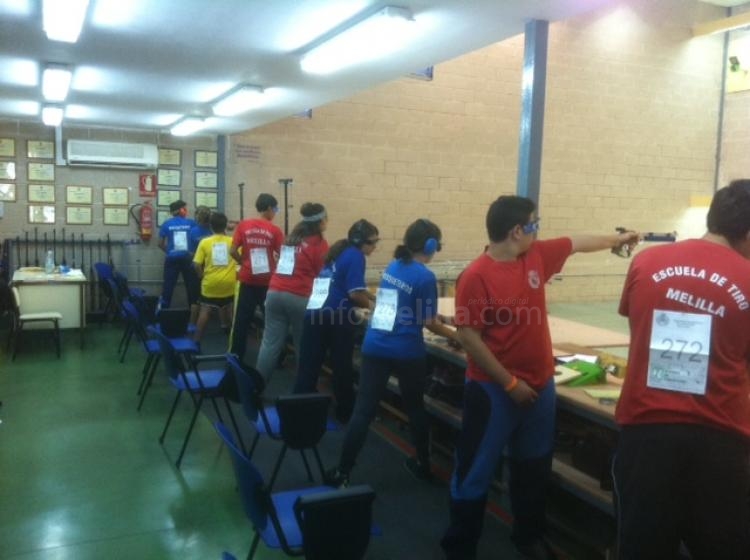 Tiro: Logro de ocho mejores marcas en el Campeonato Juvenil de Melilla