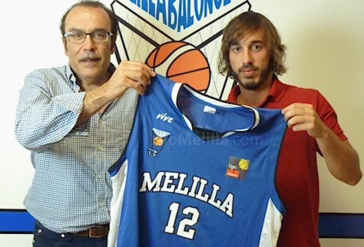 Pelayo Larraona, primer fichaje del nuevo Melilla Baloncesto
