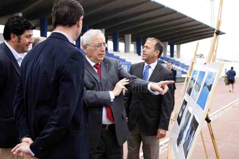 Reparan la visera del estadio municipal y prevén mejoras en aparcamiento