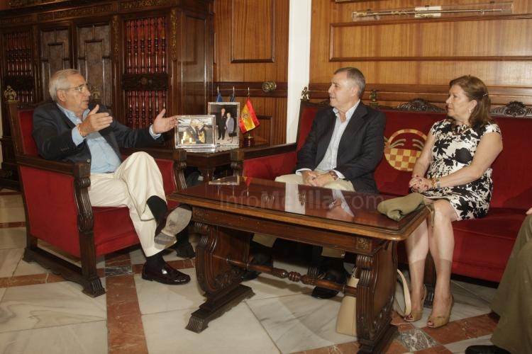 El teniente general Juan Ángel Martín Villalón recibirá esta noche el título de ‘Melillense del Año’