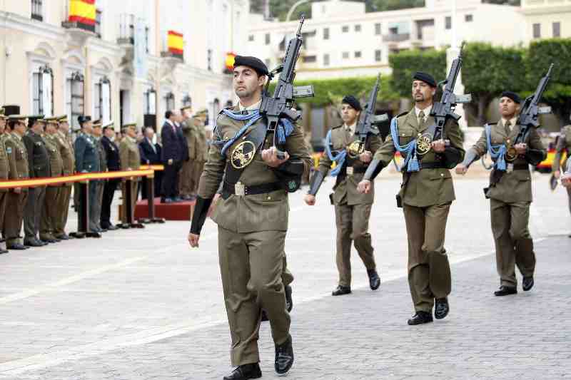 Melilla homenajea a los Héroes de Taxdir que dieron su vida por España