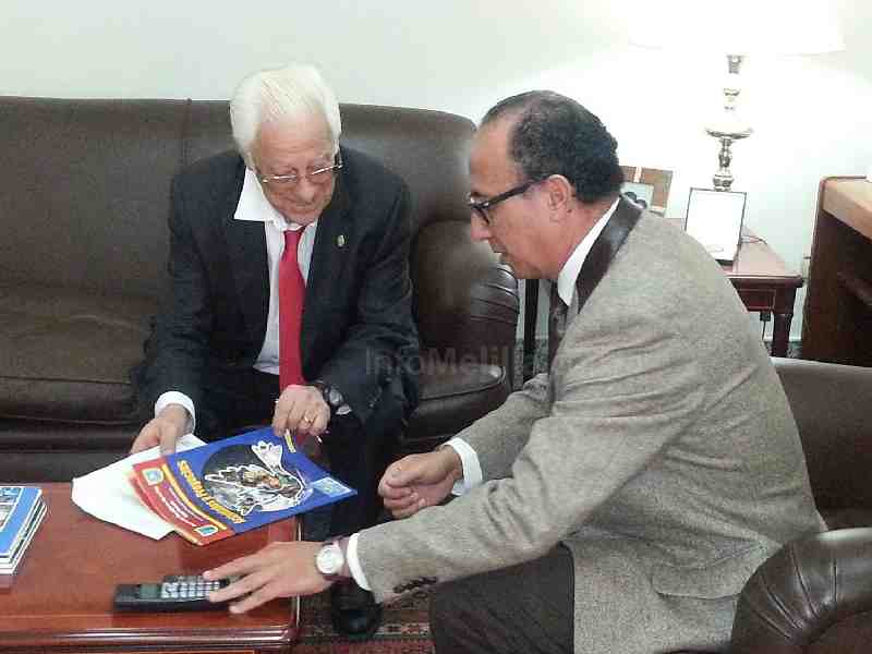 El Padre Ángel junto al delegado del Gobierno en Melilla