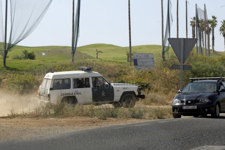 Unos 40 inmigrantes entran a Melilla en asaltos simultáneos a la valla