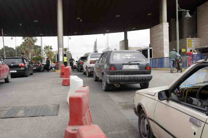 La frontera de Melilla registra colas de varias horas para pasar a Marruecos
