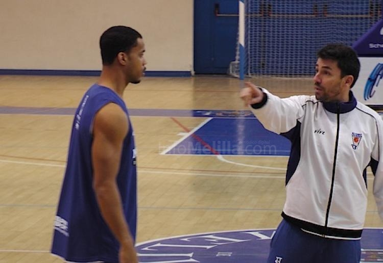 Scott, novedad en la vuelta a los entrenamientos del Melilla Baloncesto