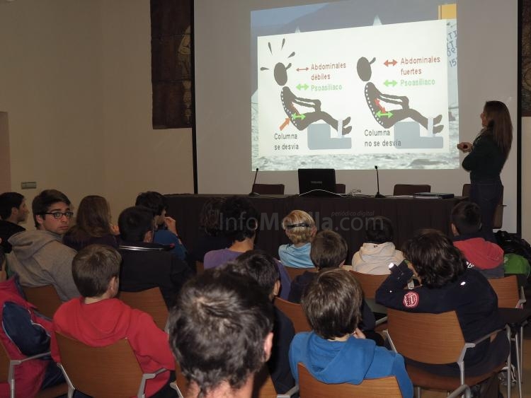 Vela: El equipo de Regatas del RCM de Melilla participa en unas jornadas de tecnificación