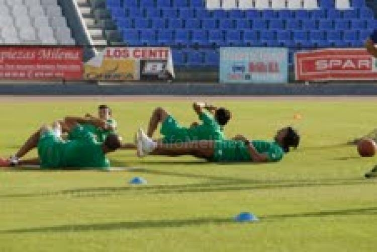 Unión Deportiva Melilla: Este miércoles, sesión doble en el "Álvarez Claro"