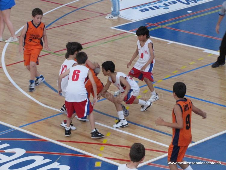 Baloncesto base: La Salle se impuso al Enrique Soler y en Peque basket el E. Soler al Club Marítimo