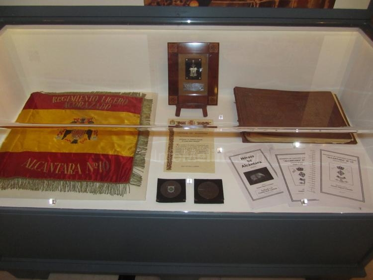 Últimos días para visitar la exposición “Alcántara, una laureada de vida”